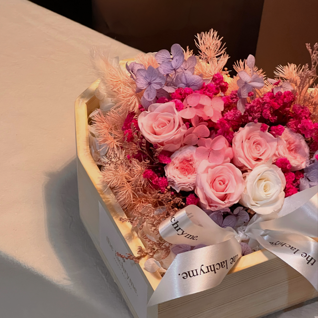 Galina | Boxed Blooms | Heart