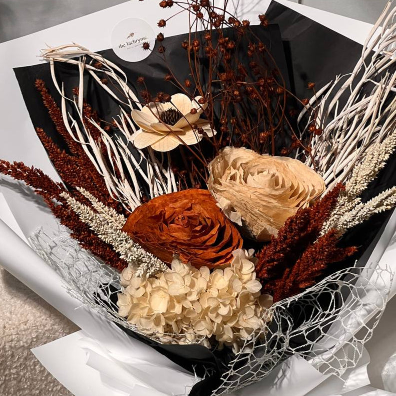 Ligaya | Dried Blooms | Signature