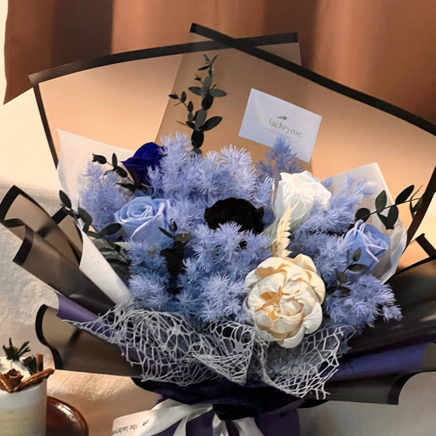 Enchanted Eye | Preserved Blooms | Deluxe