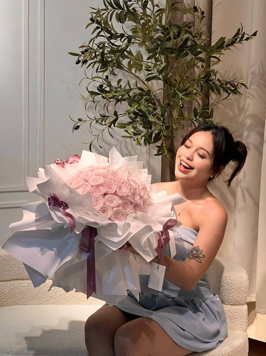 Why Dried & Preserved Flowers Are the New Luxury