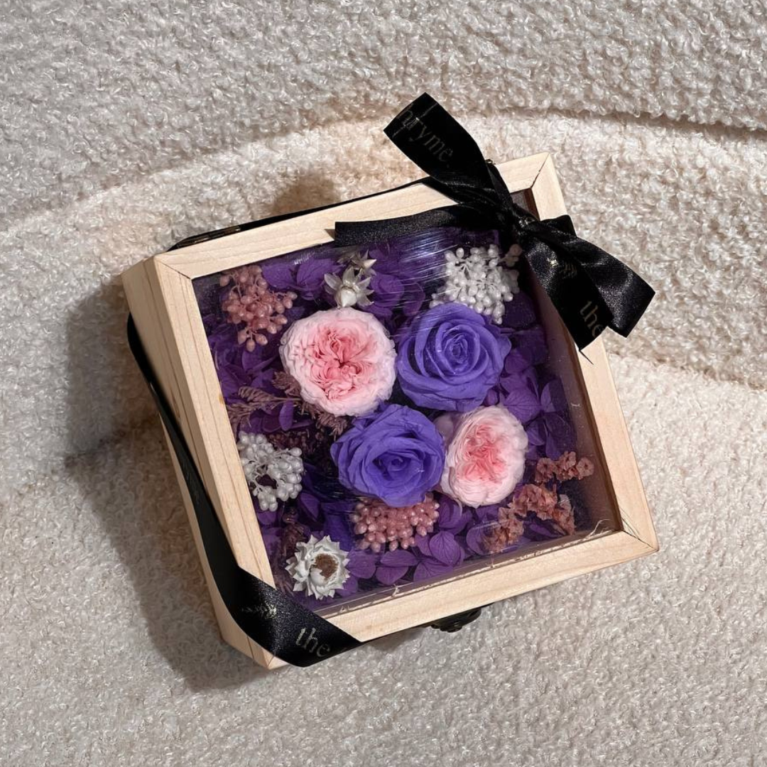 Fia | Boxed Blooms | Small