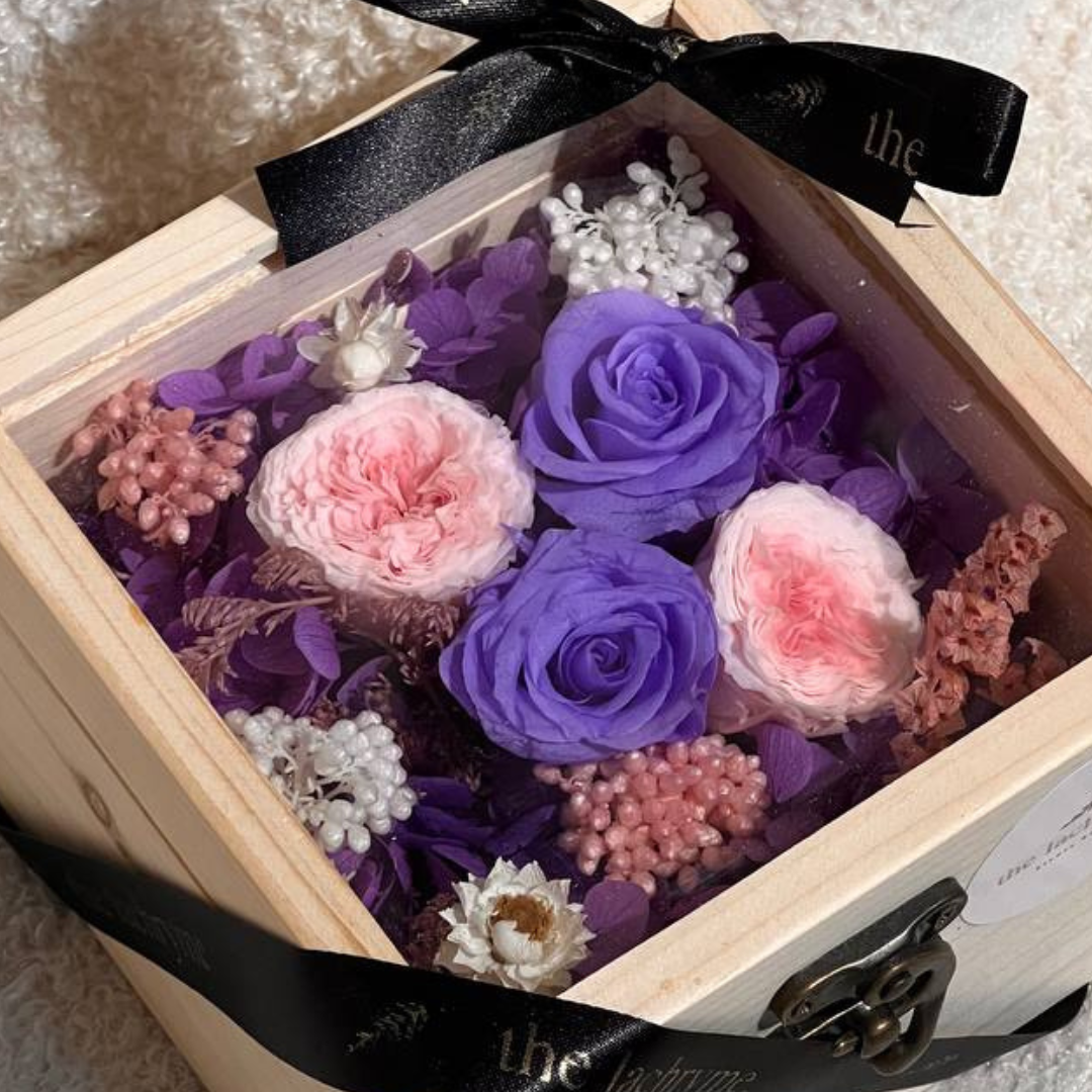 Fia | Boxed Blooms | Small