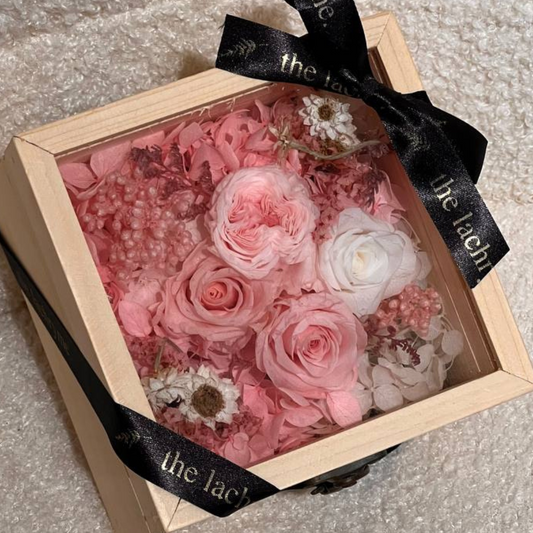 Verà | Boxed Blooms | Small