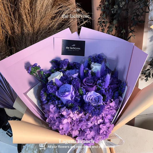 Emery | Preserved Blooms | Deluxe