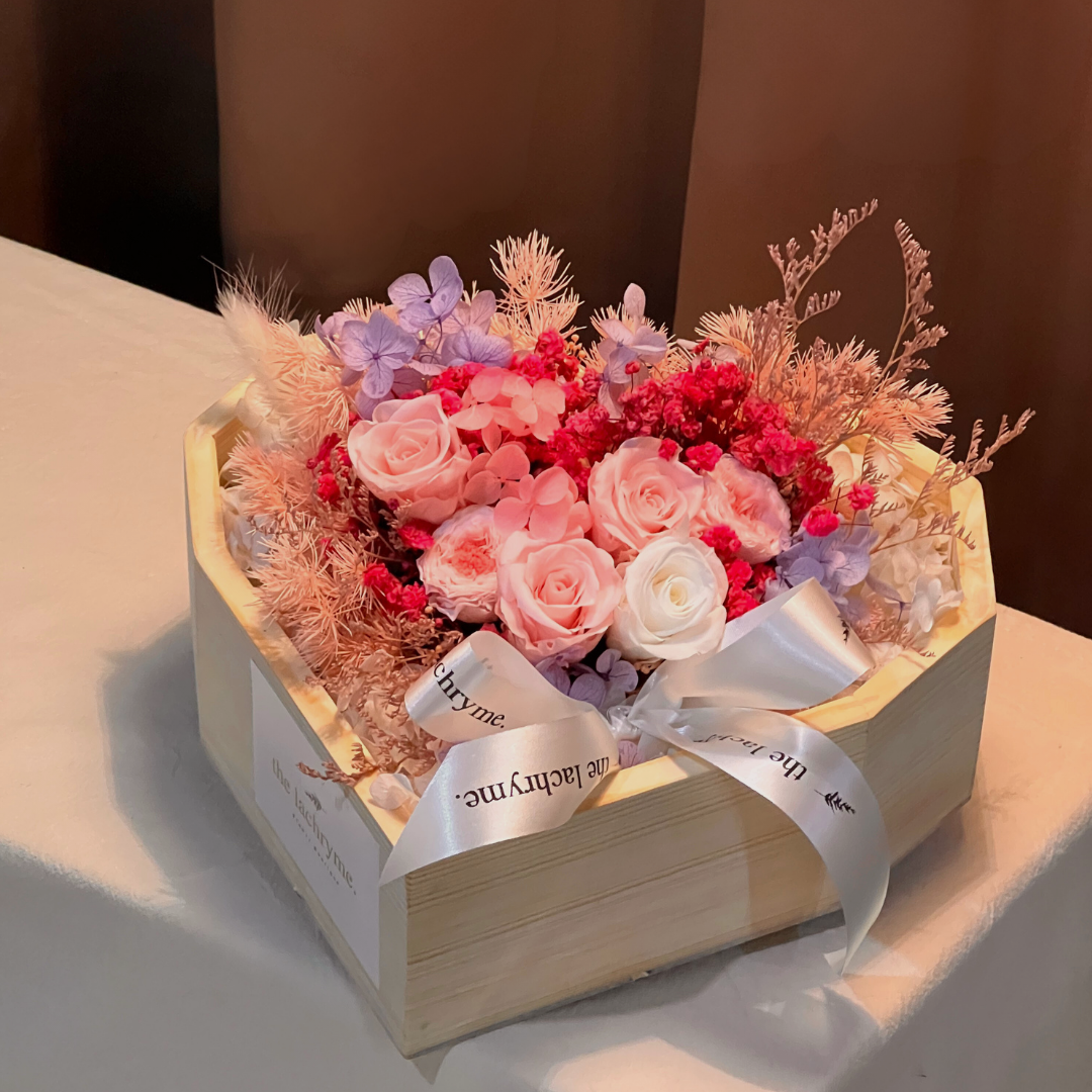 Galina | Boxed Blooms | Heart