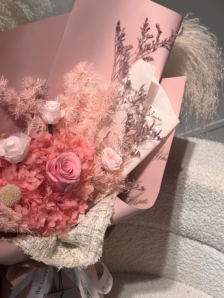 Isabella | Preserved Blooms | Grand