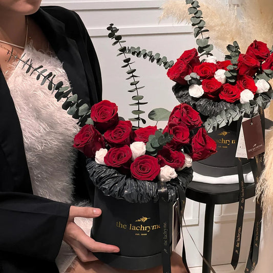 Miss Lachryme | Preserved Blooms | Le Fleur Medium Round