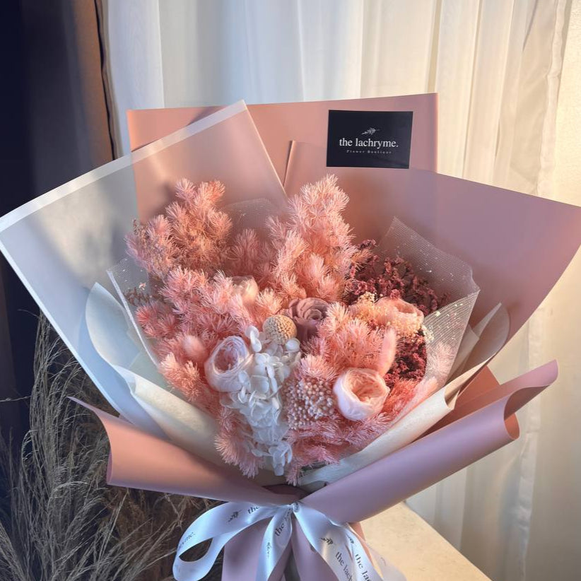 Cetus | Preserved Blooms | Deluxe