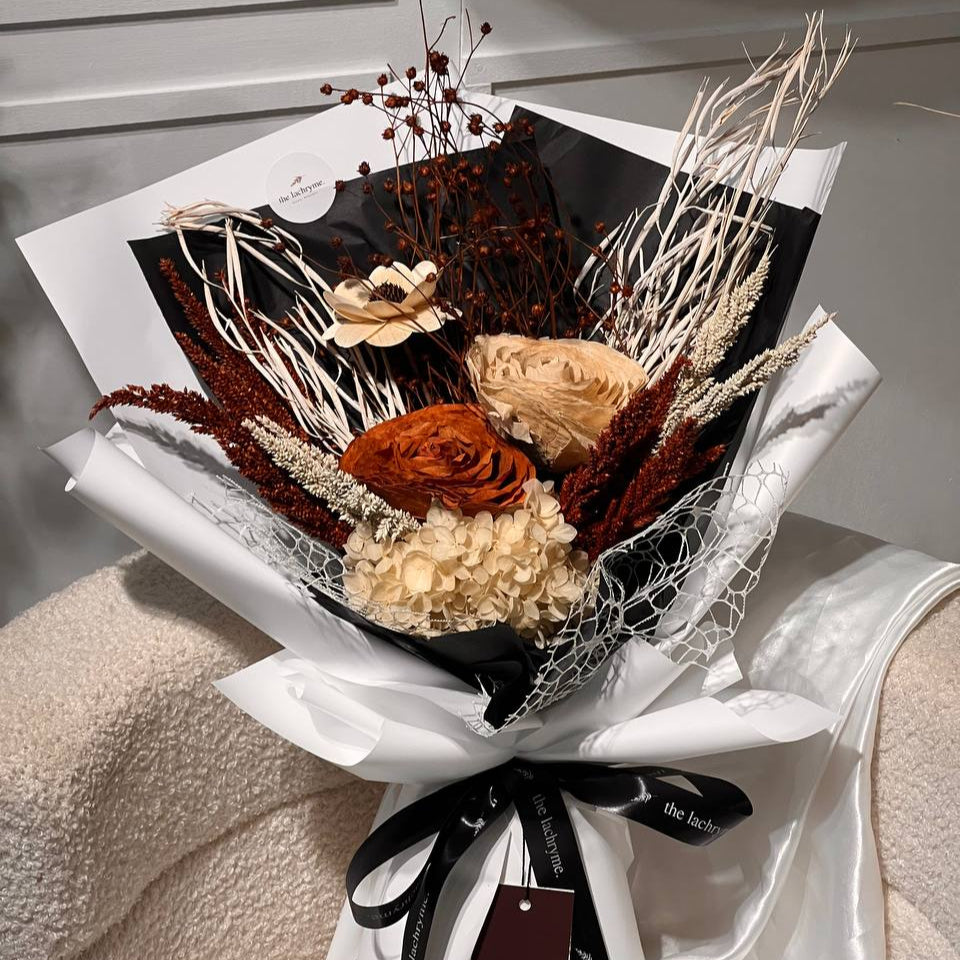 Ligaya | Dried Blooms | Signature