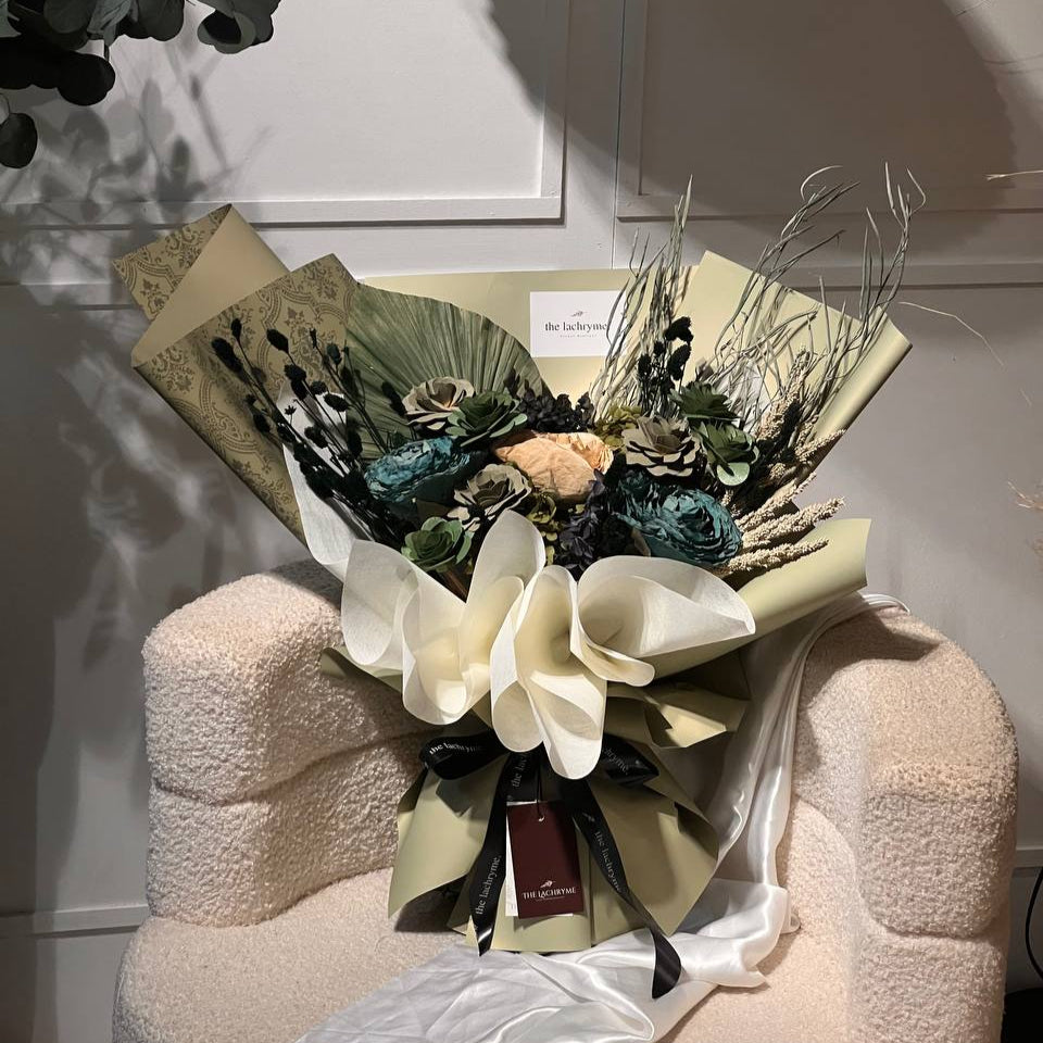 Pavona | Dried Blooms | Deluxe