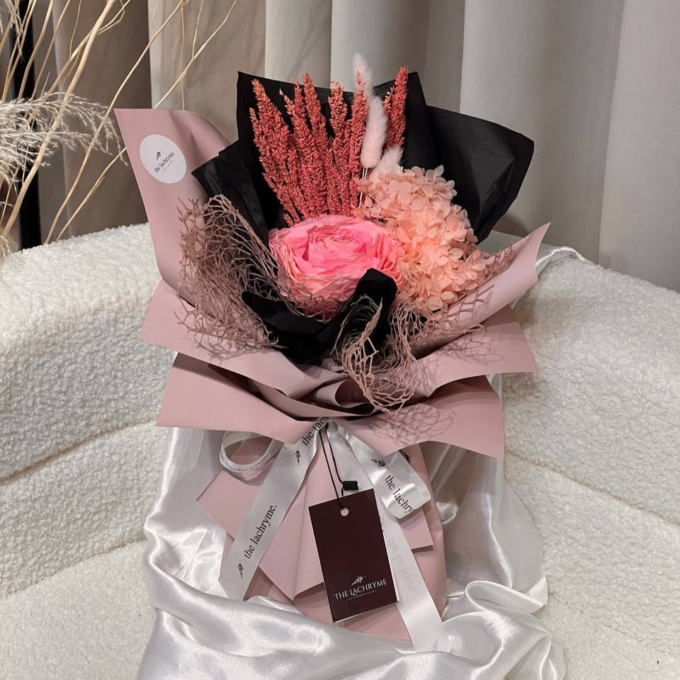 Esme | Dried Blooms | Tall