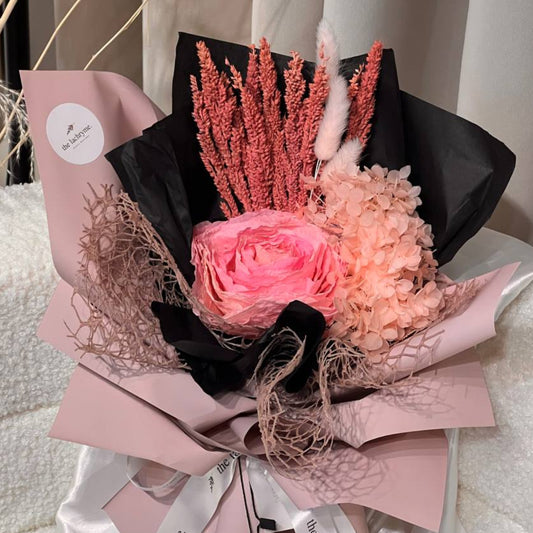 Esme | Dried Blooms | Tall