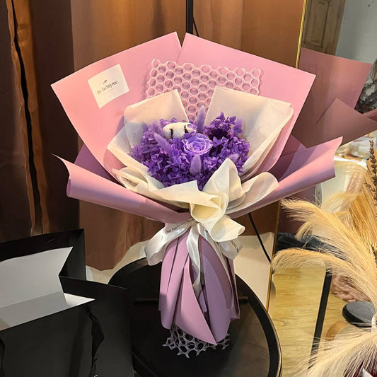 Venetia | Dried & Preserved Blooms | Petite