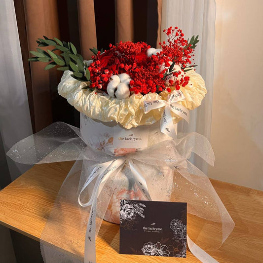 Celine in Red | Preserved Blooms | Round Blooms in Deluxe