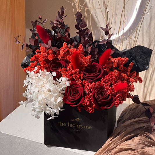 Crimson | Preserved Blooms | Le Fleur