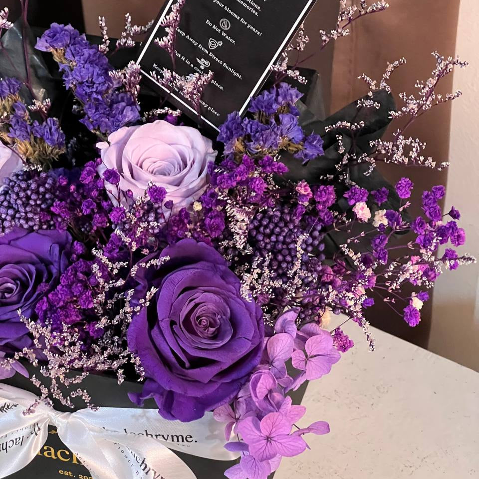 Olivia | Preserved Blooms | Le Fleur