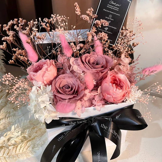 Paeon | Preserved Blooms | Le Fleur