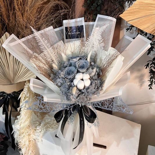 Jolie | Preserved Blooms | Grand