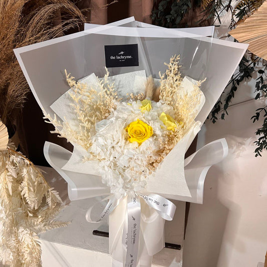 Lilly | Preserved Blooms | Grand