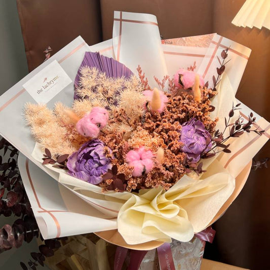 Penelope | Dried & Preserved Blooms | Deluxe