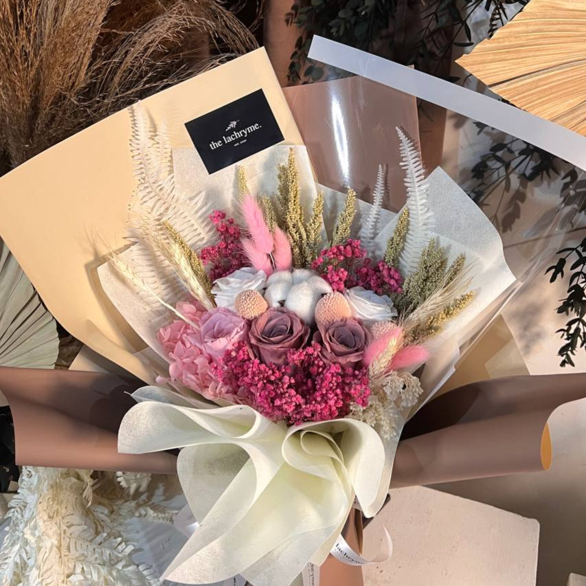 Leia | Preserved Blooms | Deluxe